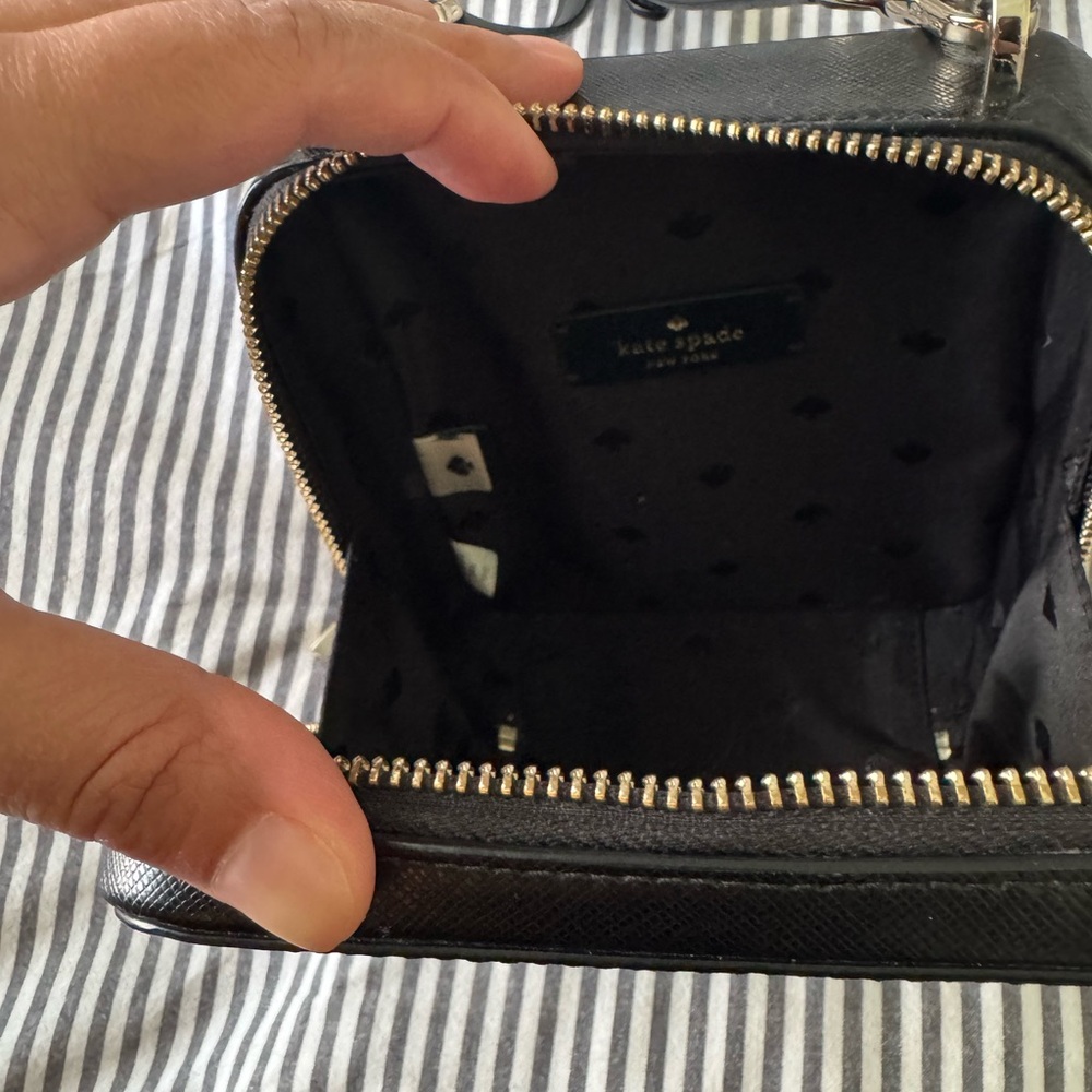 Kate Spade Square Crossbody - Picture 4 of 6